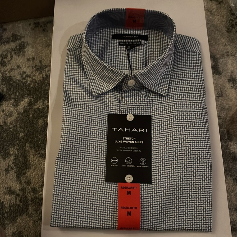 Tahari men’s dress shirt